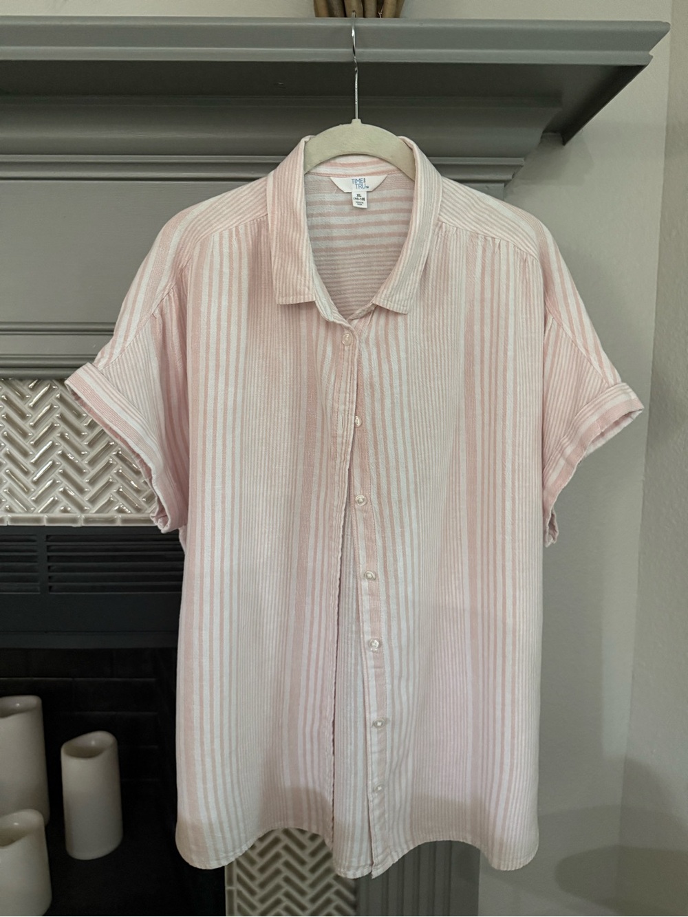 Time and Tru Pale Pink & White Striped Short-Sleeve Button Down Shirt